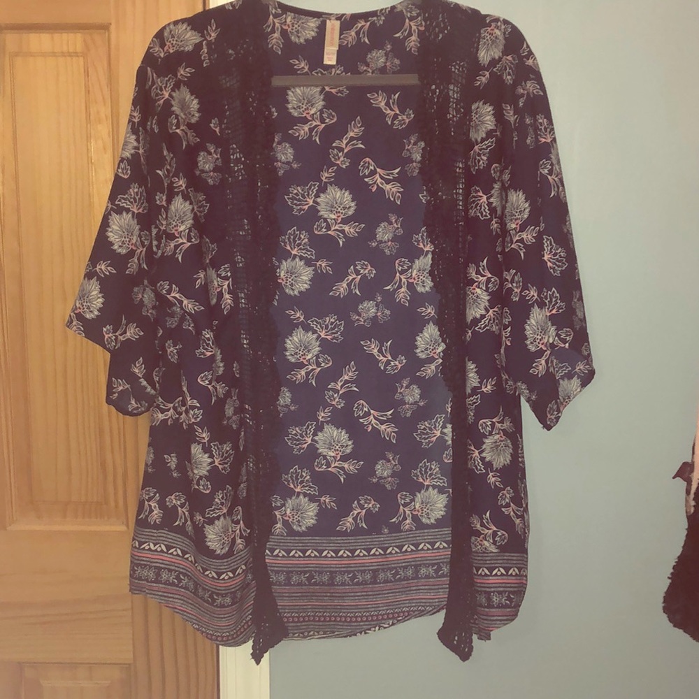 Kimino Short Sleeved